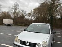 Gebraucht VW Polo 60 PS (44 kW) 2002 Silber Kleinwagen