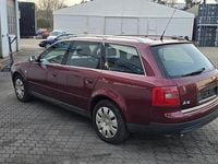 Gebraucht Audi A6 165 PS (121 kW) 2000 Rot Kombi