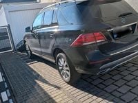 Gebraucht Mercedes GLE250 204 PS (150 kW) 2016 Schwarz SUV