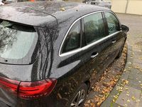 Gebraucht Mercedes B220 Advanced 190 PS (139 kW) 2023 Schwarz Van / Kleinbus