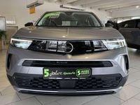 Gebraucht Opel Mokka Edition 131 PS (96 kW) 2023 Kontrast grau/quarz silber SUV