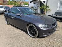 Gebraucht BMW 320 Cabriolet 170 PS (125 kW) 2007 Grau Cabrio
