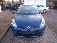 Gebraucht Renault Clio II 88 PS (64 kW) 2006 Blau Limousine