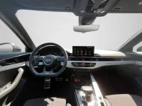 Gebraucht Audi A4 S-Line 204 PS (150 kW) 2023 Daytonagrau perleffekt Kombi