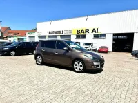 Gebraucht Renault Scénic III 140 PS (102 kW) 2010 Braun Van / Kleinbus
