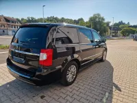 Gebraucht Lancia Voyager 177 PS (130 kW) 2014 Schwarz Van / Kleinbus