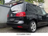 Gebraucht VW Touran Cup 105 PS (77 kW) 2014 Schwarz Van / Kleinbus