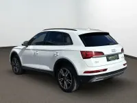 Używany Audi Q5 Basis 299 KM (219 kW) 2022 Biały SUV