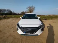 Gebraucht Hyundai Ioniq Premium 141 PS (103 kW) 2016 Weiß Kleinwagen