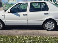 Second-hand VW Vento 75 CP (55 kW) 1996 Alb Berlinǎ