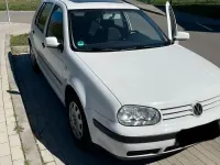 Używany VW Golf IV 75 KM (55 kW) 2000 Biały Sedan/Limuzyna