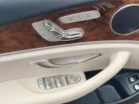 Gebraucht Mercedes E220 194 PS (142 kW) 2018 Blau Kombi