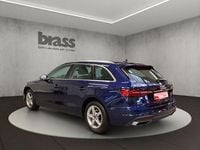 Gebraucht Audi A4 Basis 163 PS (119 kW) 2024 Navarrablau metallic Kombi