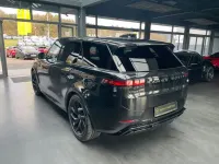 Gebraucht Land Rover Range Rover Sport SE Dynamic 300 PS (220 kW) 2022 Santorini black SUV