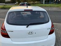 Gebraucht Hyundai i20 Classic 78 PS (57 kW) 2009 Weiß Limousine