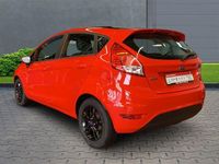 Gebraucht Ford Fiesta Celebration 101 PS (74 kW) 2017 Rot Kleinwagen
