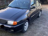 Używany VW Polo Classicline 1998 Czarny Sedan/Limuzyna