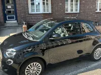 Gebraucht Fiat 500e 69 kW (95 PS) 2021 Schwarz Kleinwagen