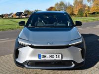 Gebraucht Toyota bZ4X 160 kW (218 PS) 2022 Silber SUV