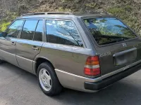 Second-hand Mercedes E250 94 CP (69 kW) 1990 Gri Break