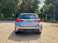 Gebraucht Toyota Auris Edition 132 PS (97 kW) 2013 Grau Limousine