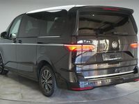 Gebraucht VW Multivan Style 150 PS (110 kW) 2024 Schwarz Van
