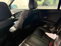 Gebraucht BMW 523 192 PS (141 kW) 2004 Blau Kleinwagen