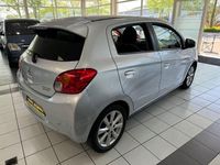 Usado Mitsubishi Space Star 80 HP (58 kW) 2014 Prateado Monovolume