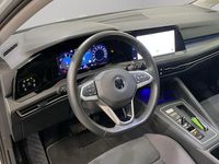 Gebraucht VW Golf VIII Style 204 PS (150 kW) 2022 Pure white Limousine