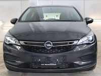 Gebraucht Opel Astra Edition 125 PS (91 kW) 2016 Graumetallic Limousine