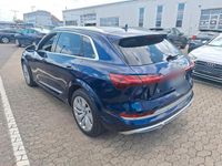 Gebraucht Audi e-tron Sport 369 kW (503 PS) 2022 Blau SUV