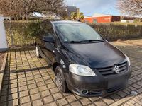 Gebraucht VW Fox 54 PS (39 kW) 2006 Schwarz Kleinwagen