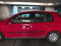 Gebraucht VW Golf V 115 PS (84 kW) 2004 Rot Kleinwagen