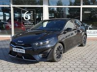 Neu Kia Ceed GT-Line 140 PS (102 kW) 2025 Schwarz Kleinwagen