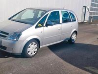 Używany Opel Meriva 100 KM (73 kW) 2005 Srebrny Minivan