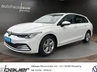 Gebraucht VW Golf VII Life 115 PS (84 kW) 2021 Weiß Kleinwagen