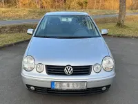 Gebraucht VW Polo Basis 64 PS (47 kW) 2005 Silber Kleinwagen