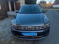 Gebraucht VW Tiguan Highline 150 PS (110 kW) 2019 Grau SUV