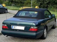 Brugt Mercedes E220 150 HK (110 kW) 1995 Grøn Cabriolet