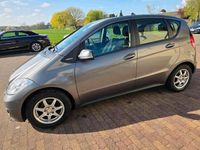 Gebraucht Mercedes A160 95 PS (69 kW) 2011 Grau Limousine