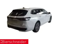 Gebraucht VW Passat Elegance 193 PS (141 kW) 2025 Weiss Kombi
