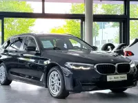 Gebraucht BMW 520 Sport Line 190 PS (139 kW) 2021 Schwarz Kombi