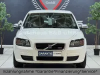 Używany Volvo C30 R-Design 101 KM (74 kW) 2009 Biały Hatchback