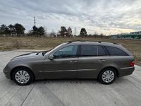 Gebraucht Mercedes E220 Avantgarde 170 PS (125 kW) 2009 Beige Kombi