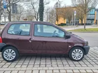 Używany Renault Twingo 58 KM (42 kW) 2005 Brązowy Hatchback