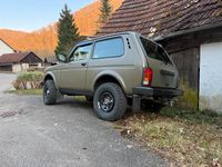 Gebraucht Lada Taiga 85 PS (62 kW) 2015 Grün SUV
