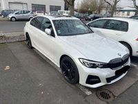 gebraucht BMW 330e 330Aut. M Sport