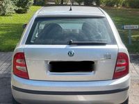 Gebraucht Skoda Fabia 75 PS (55 kW) 2003 Silber Limousine