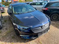 Gebraucht Opel Insignia Dynamic 140 PS (102 kW) 2018 Schwarz Kombi