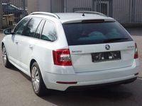 gebraucht Skoda Octavia Ambition 2.0 TDi Navi Einparkhilfe h. 1.Hand